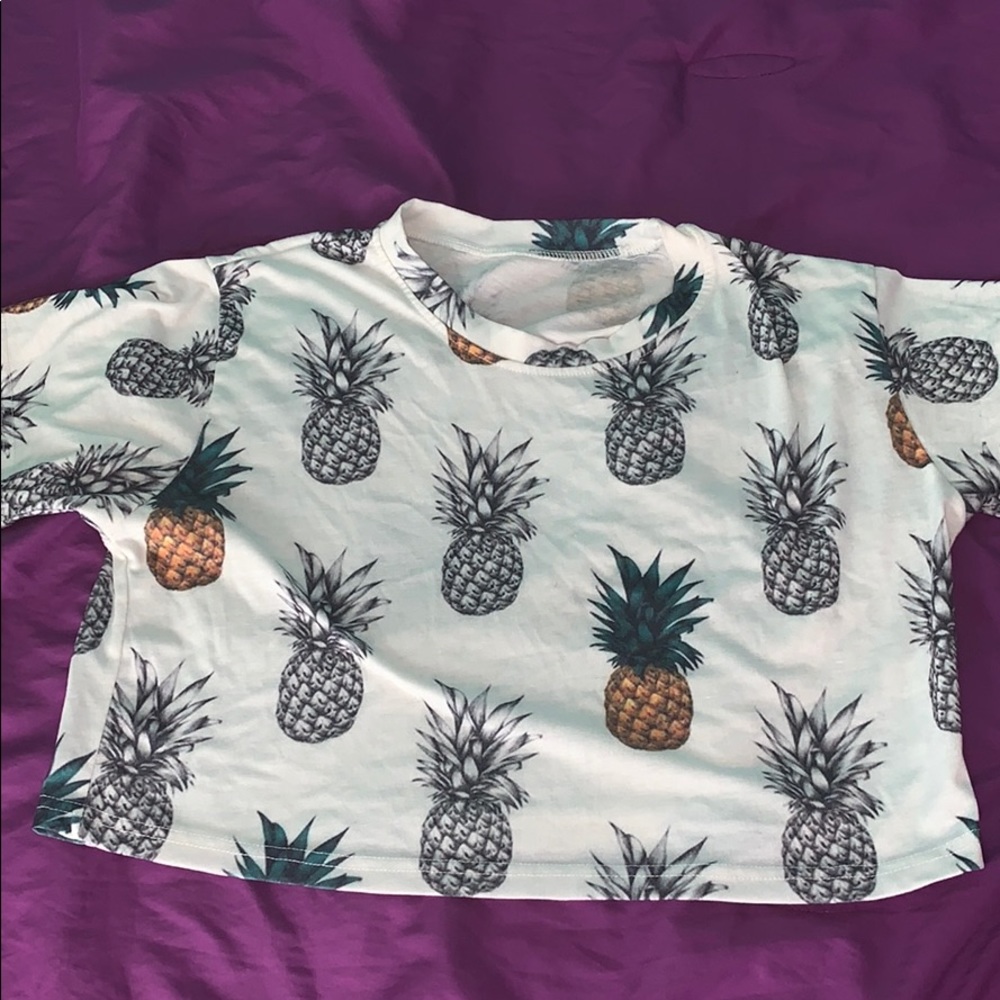 a romwe shortsleeve t-shirt .